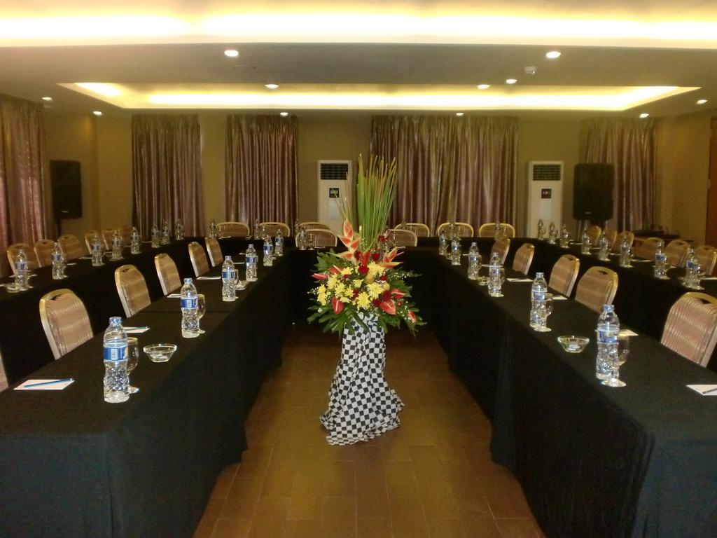 Serela Kuta By Kagum Hotels Exterior photo