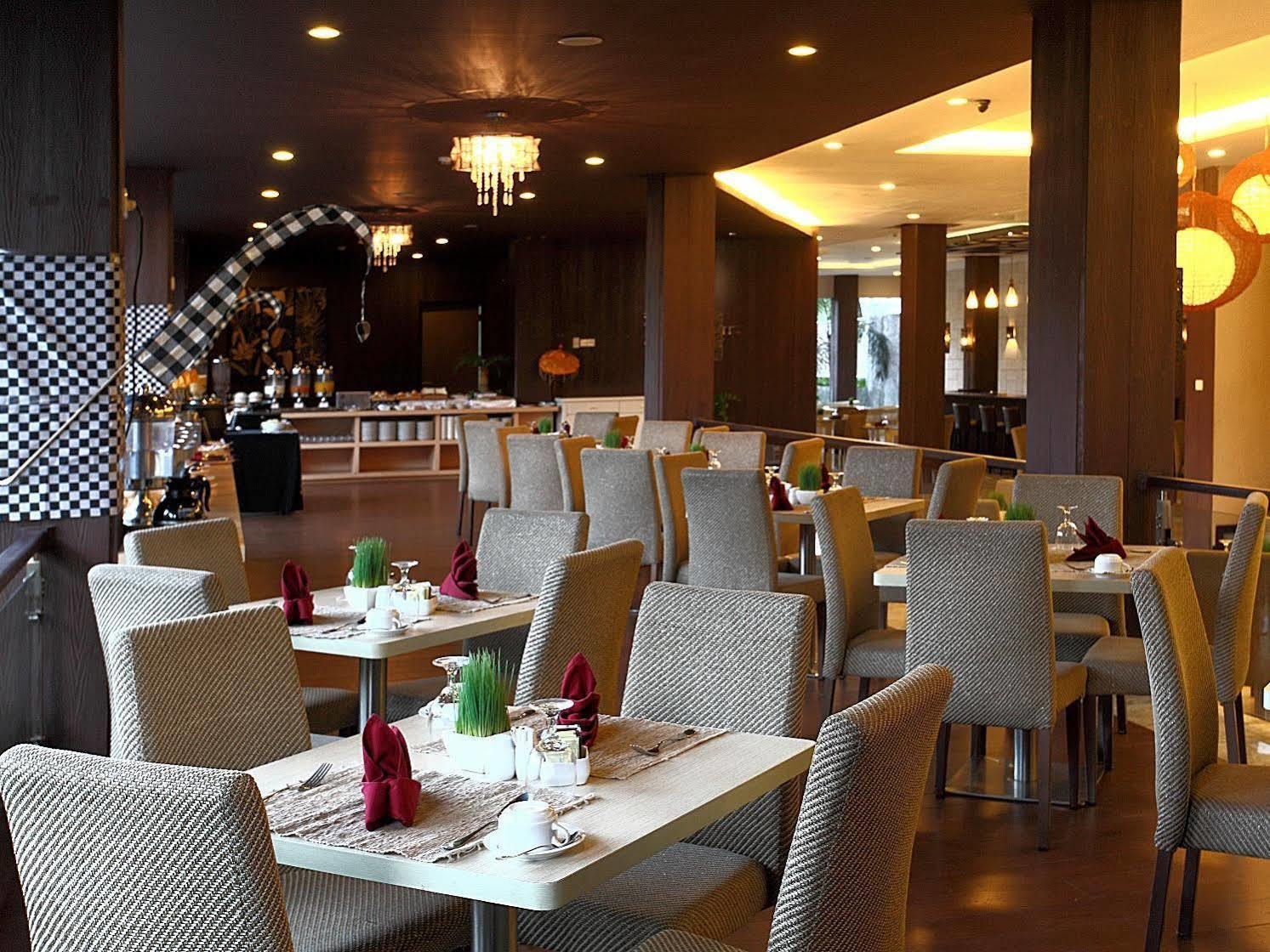 Serela Kuta By Kagum Hotels Exterior photo